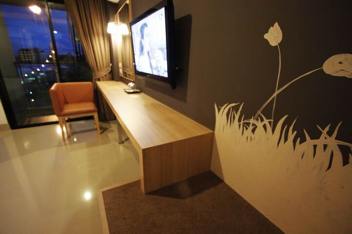 Room 17 of 42