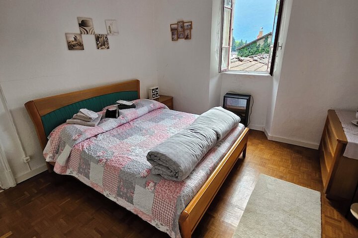 Room 4 of 19