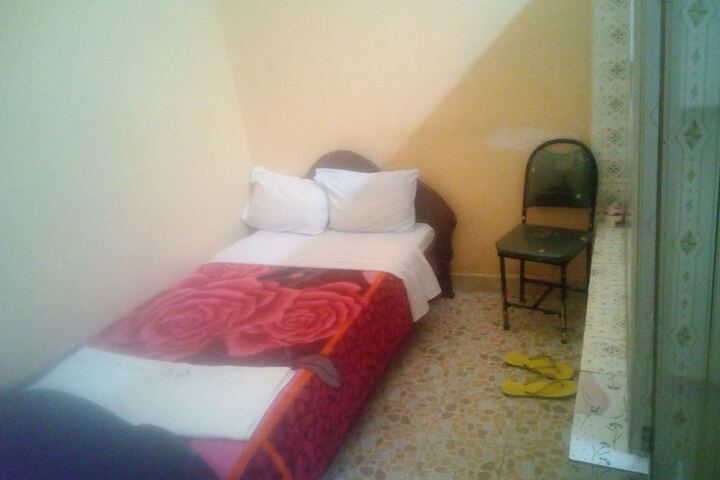 Room 7 of 15