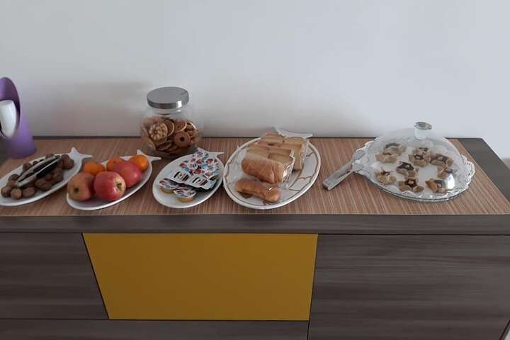 Dining 3 of 26