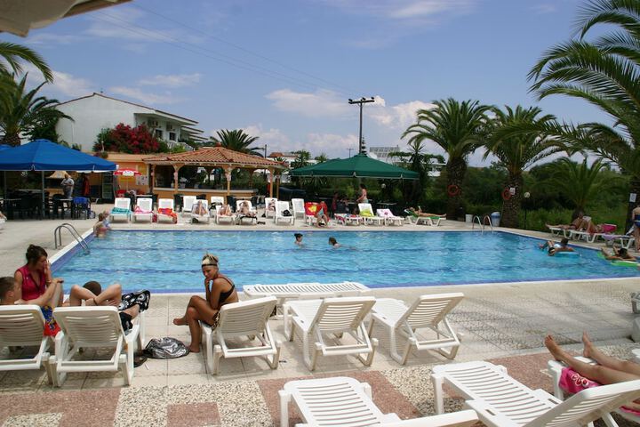 Hotel with Pool