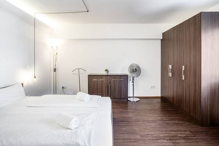 Room 46 of 61