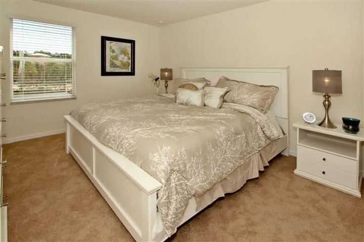 Room 2 of 16