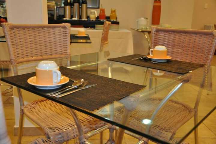Breakfast/Coffee Service 18 of 29