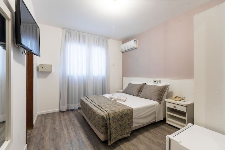 Room 5 of 55