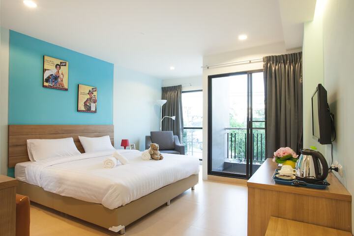 Room 5 of 43