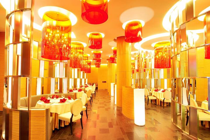 Dining Photos