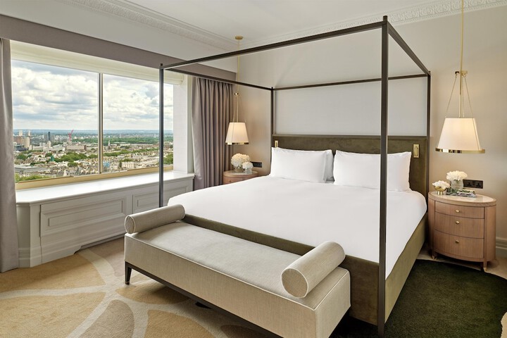 Room 55 of 161