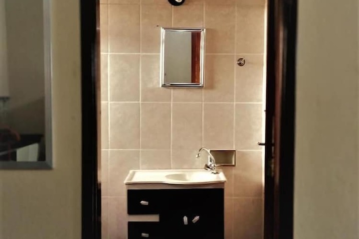 Room 49 of 68