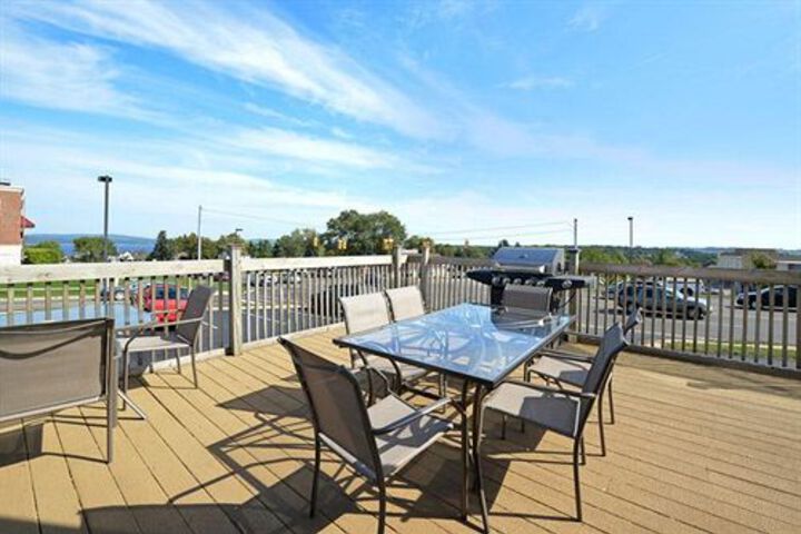 Terrace/Patio 29 of 31