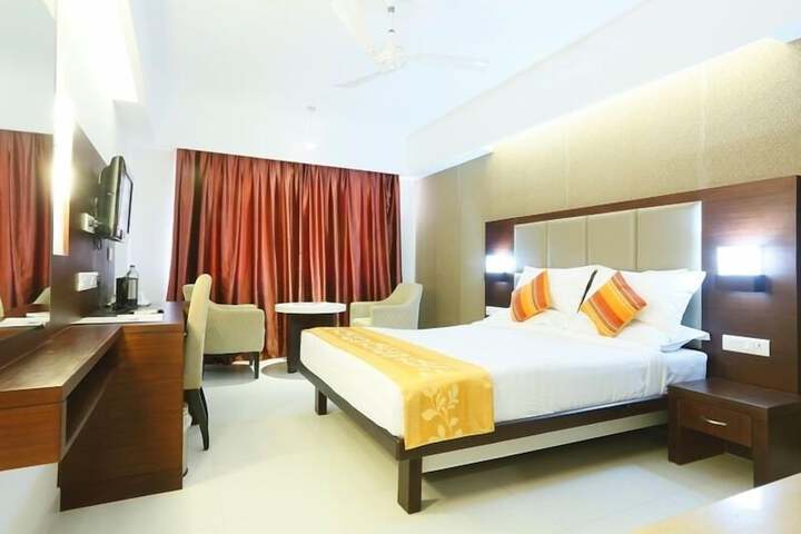 Room 3 of 11