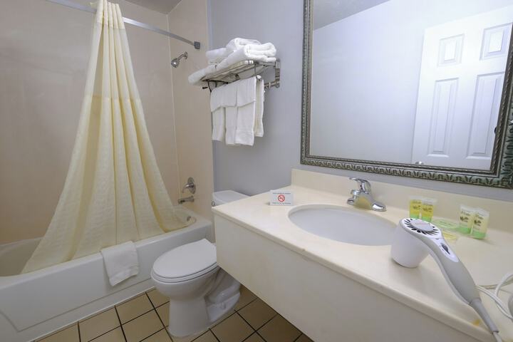 Clean Restrooms