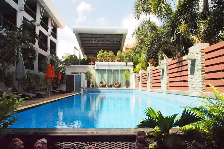 Pool 53 of 62