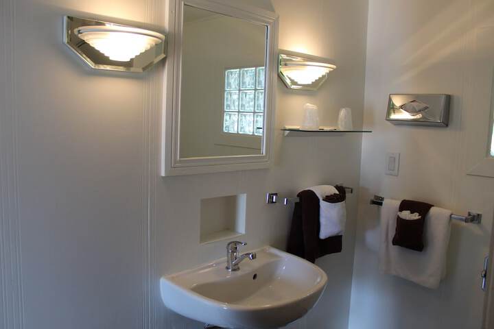 Bathroom Vanities