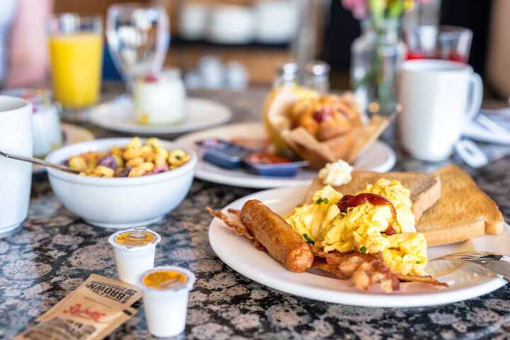 Breakfast meal