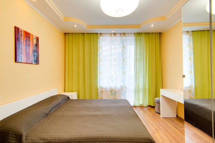 Room 20 of 172