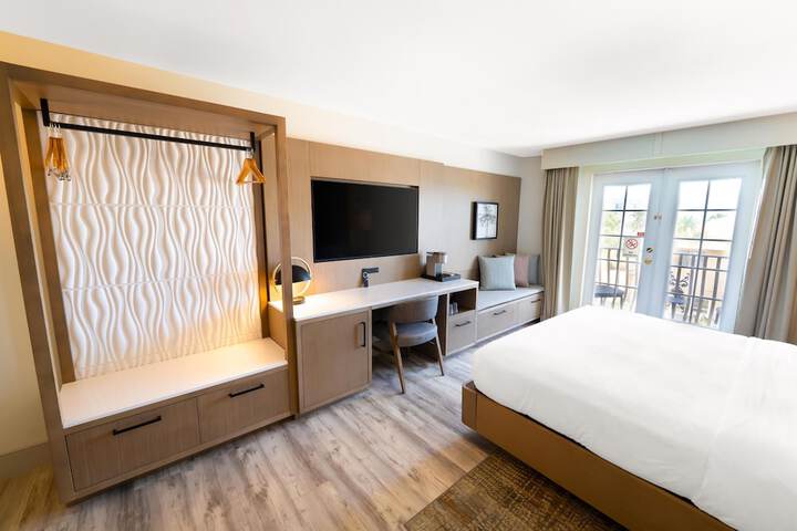 Room 15 of 58