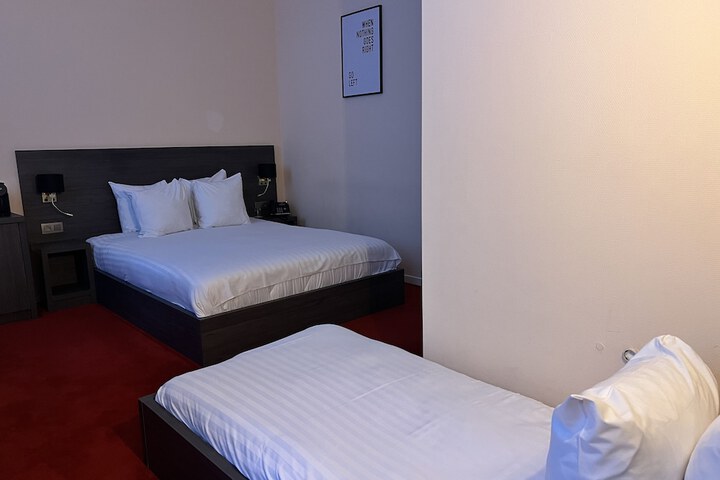 Room 15 of 58