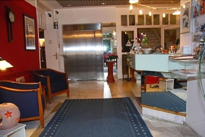 Hotel Interior 5 of 36