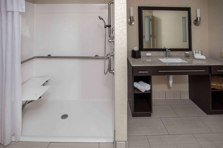 Bathroom shower