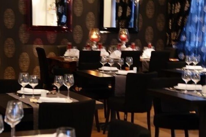 Dining Photos