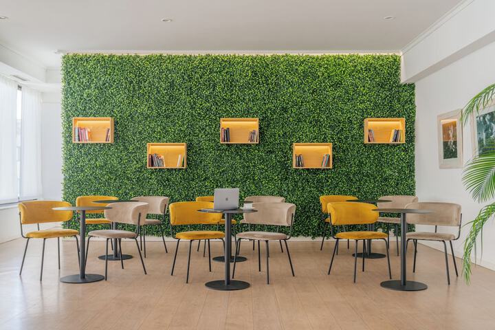 Guest Lobby