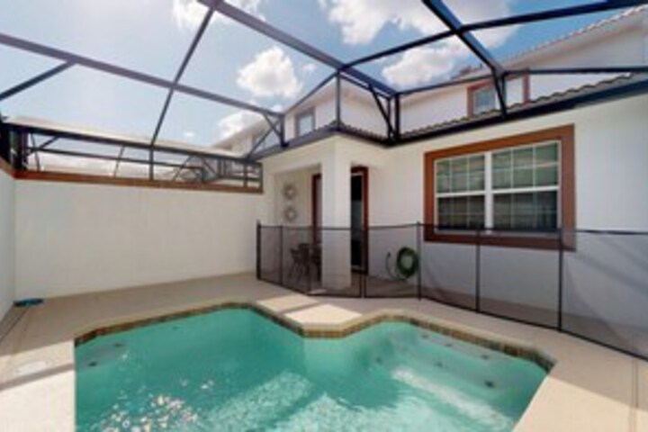 Pool 29 of 60