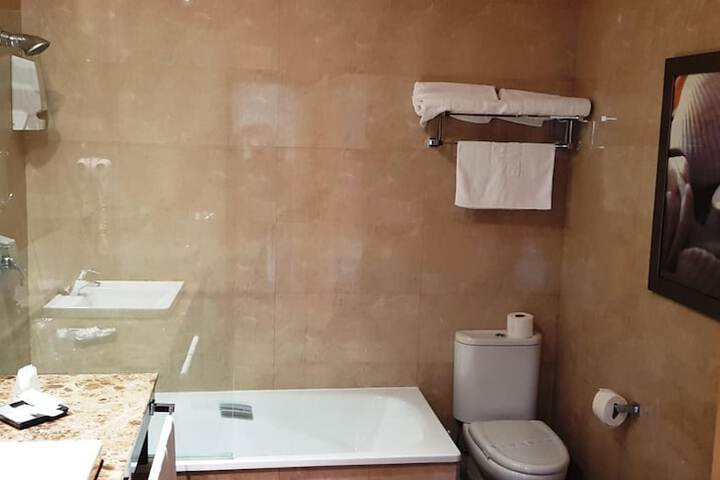 Room 17 of 58