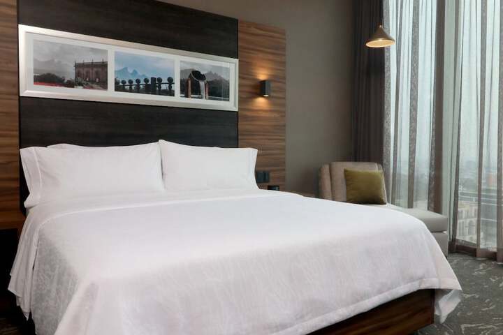 Room 29 of 60