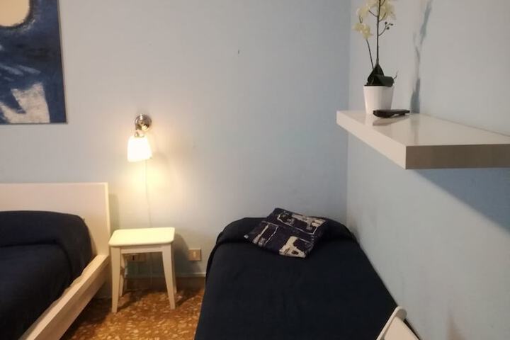 Room 13 of 24