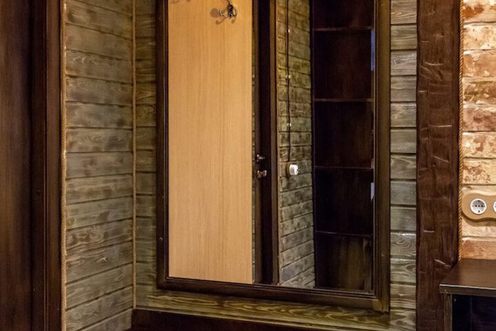 Room 36 of 127