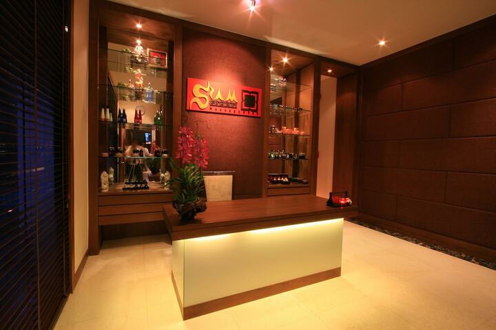Hotel Interior 16 of 31