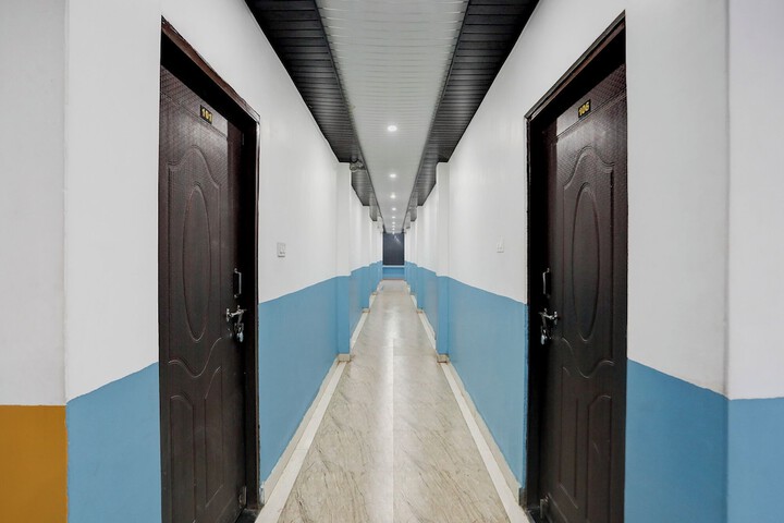 Hotel Interior 4 of 35