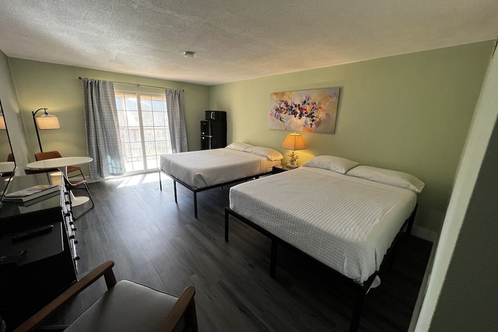 Room 4 of 46