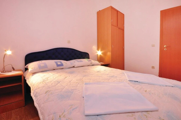 Nice Home in Stanici With Wifi and 2 Bedrooms