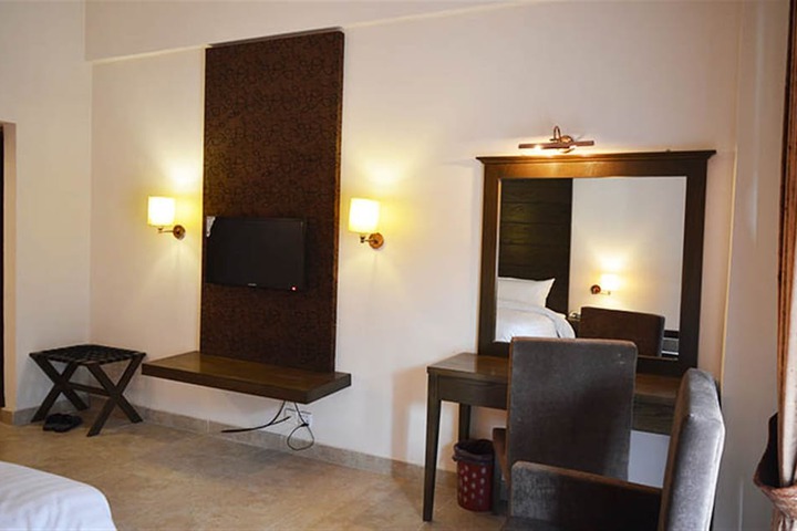 Room 19 of 27