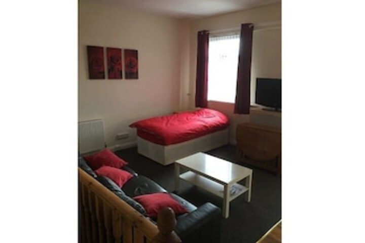 Room 37 of 40