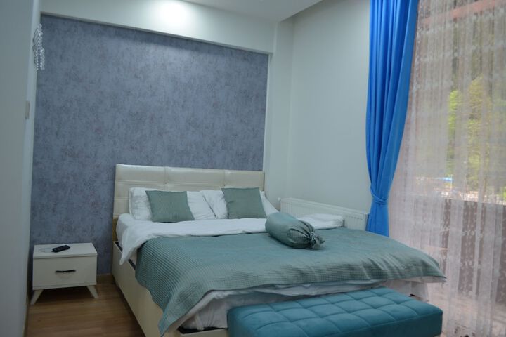 Room 37 of 61