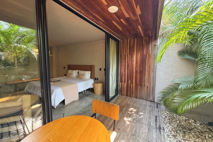 Room 38 of 110