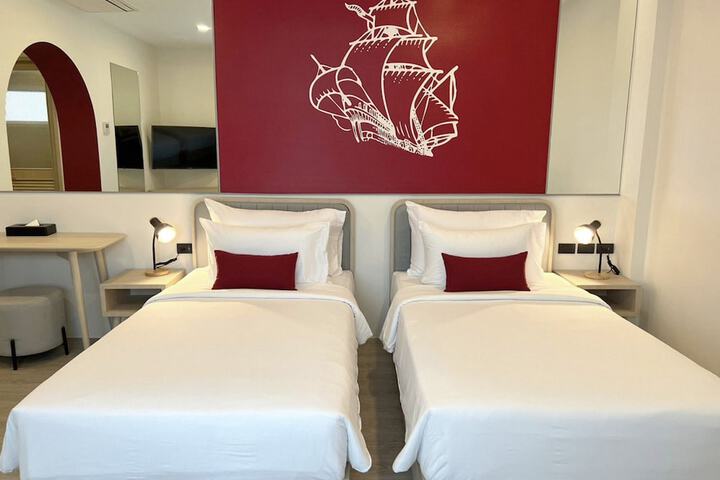 Room 41 of 190