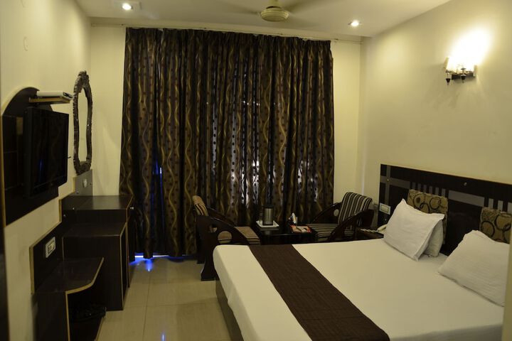 Room 25 of 55