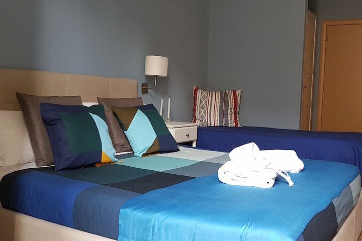 Room 28 of 53