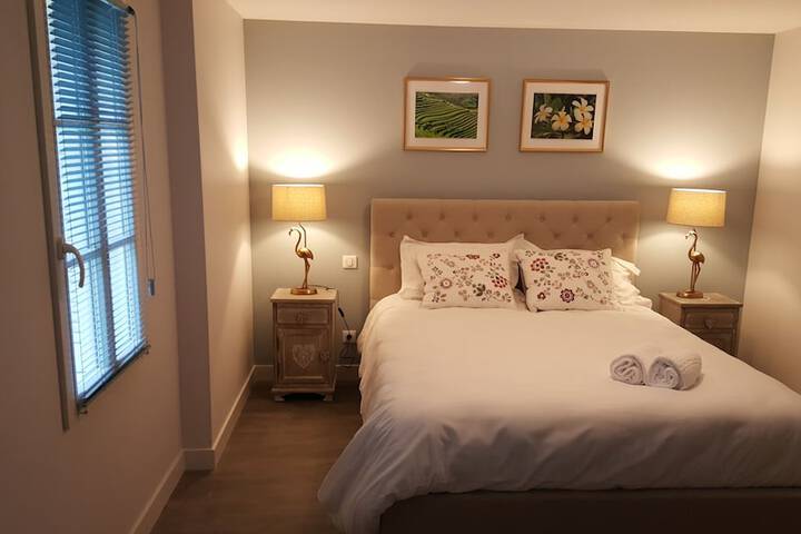 Room 8 of 62
