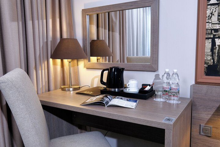 Room 14 of 61