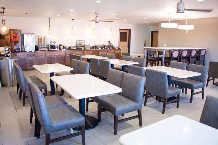 Dining Photos