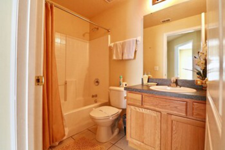 Room 2 of 25