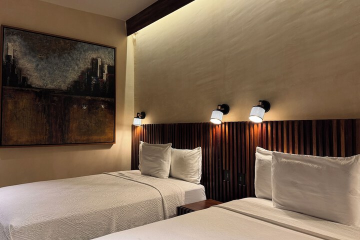 Room 74 of 160