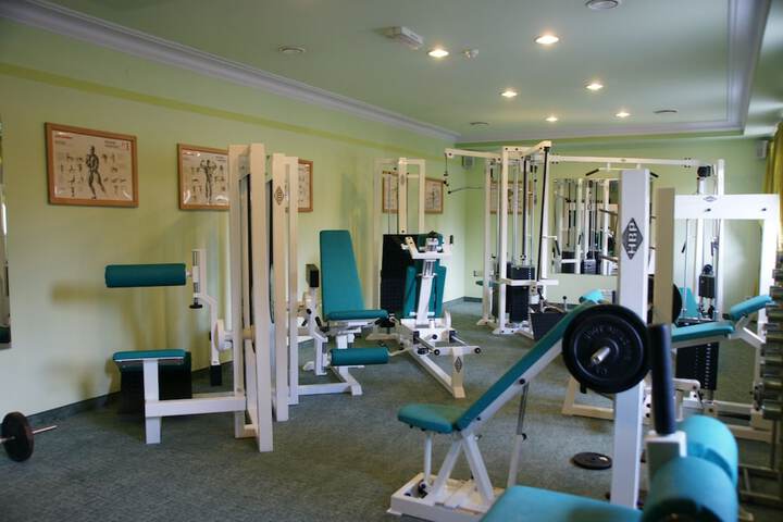 Hotel Gym