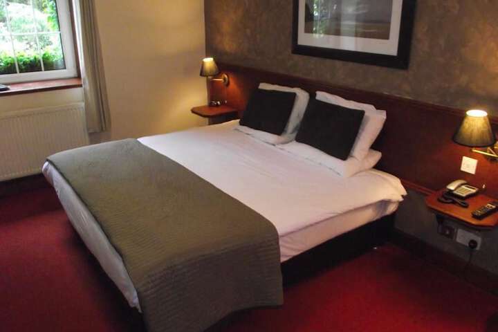 Room 15 of 43