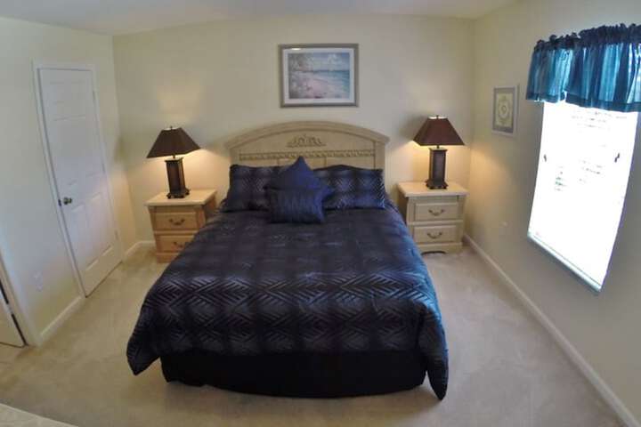 Room 6 of 68